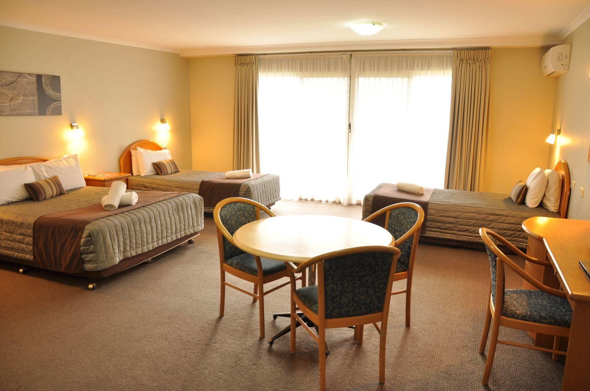 Chittaway Motel Tuggerah Buitenkant foto