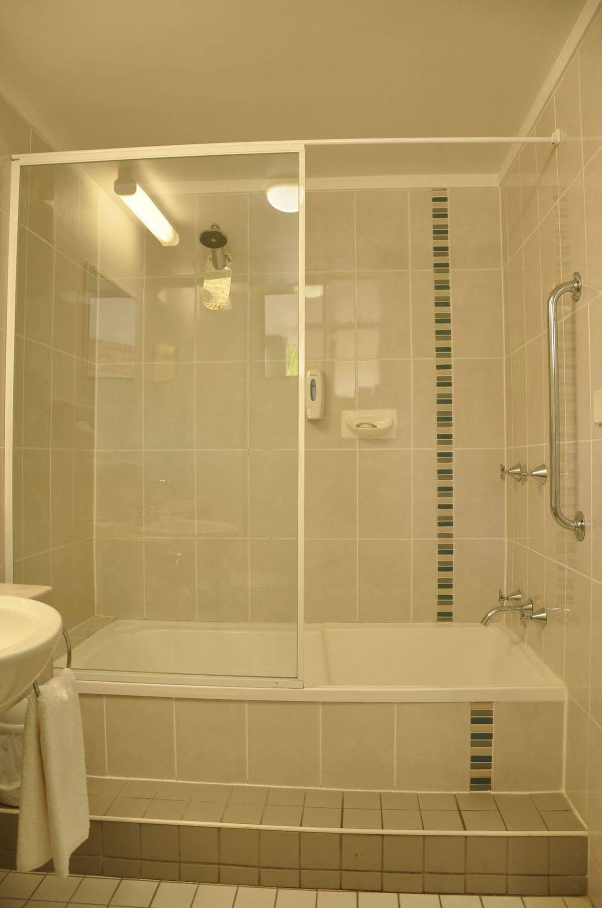 Chittaway Motel Tuggerah Buitenkant foto